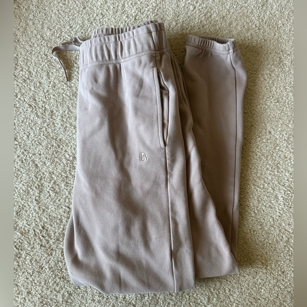 BuffBunny Cloud Joggers in Taupe 95% Cotton - Picture 6 of 8